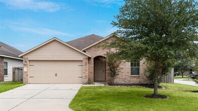 7226 Basque Country Dr in Magnolia, TX - Building Photo - Building Photo