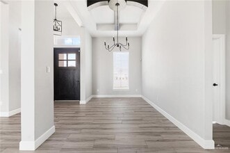 16 Rabbit Run Ave in Alton, TX - Building Photo - Building Photo