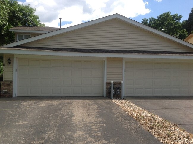 property at 1012 3rd Ave E