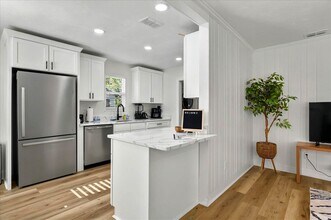 3005 S Meridian St in Tallahassee, FL - Building Photo - Building Photo
