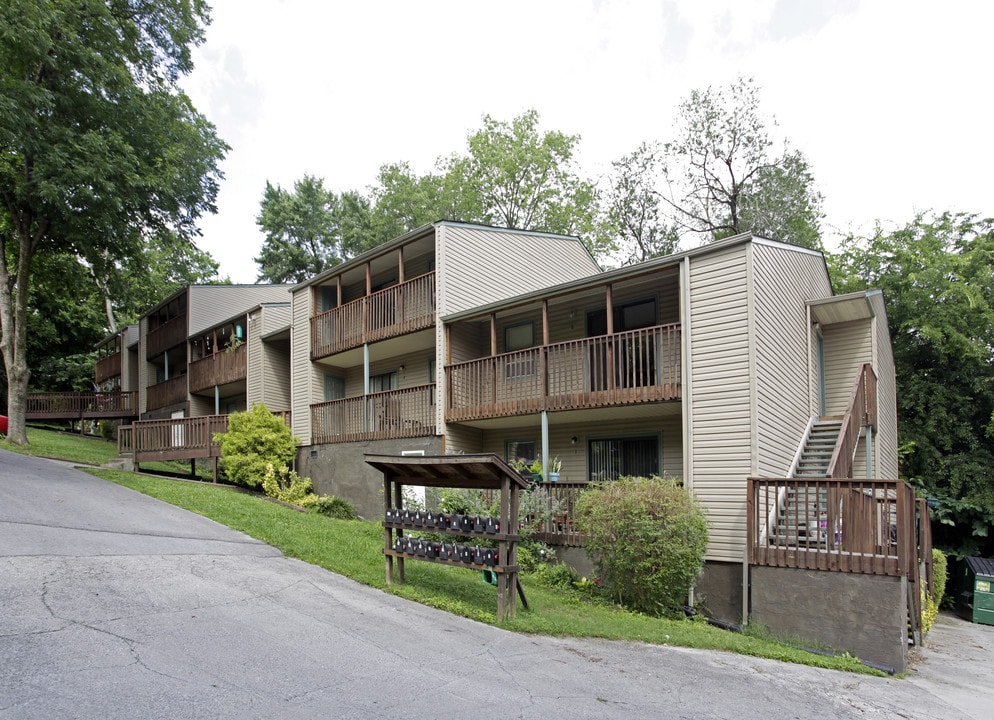 Shadowwood Apartments in Sevierville, TN - Foto de edificio