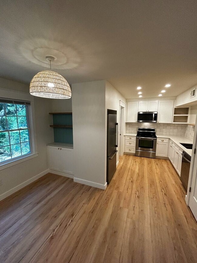 property at 1508 Theresa Dr