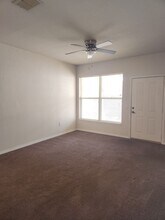 2005 Hemingway Cir in Haines City, FL - Building Photo - Building Photo