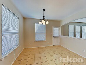 9715 Haleys Comet Cir in Tomball, TX - Building Photo - Building Photo