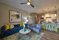 Building Photo - Encore Evans Station Apartamentos in Denver, Colorado
