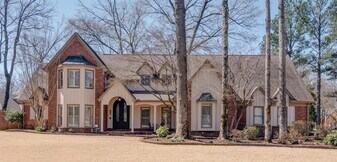 2587 Park Creek Cove S in Germantown, TN - Building Photo