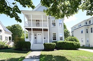 20 June St, Unit B in Worcester, MA - Building Photo