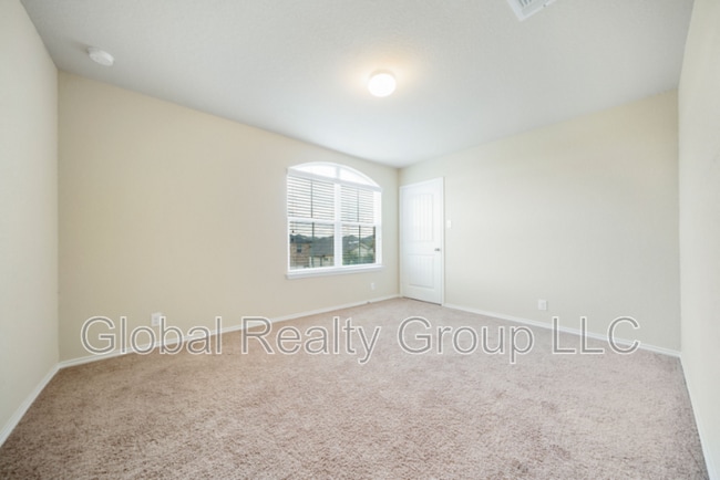 property at 717 Smooth Wine