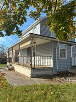 251 Narrow Dr in Hanover, PA - Building Photo