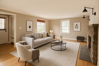 14 Hedge Dr in Norwalk, CT - Building Photo - Building Photo
