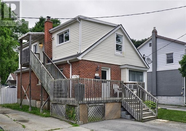 property at 94-941 1st Ave