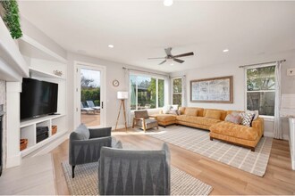 1640 Daunting Dr in El Dorado Hills, CA - Building Photo - Building Photo