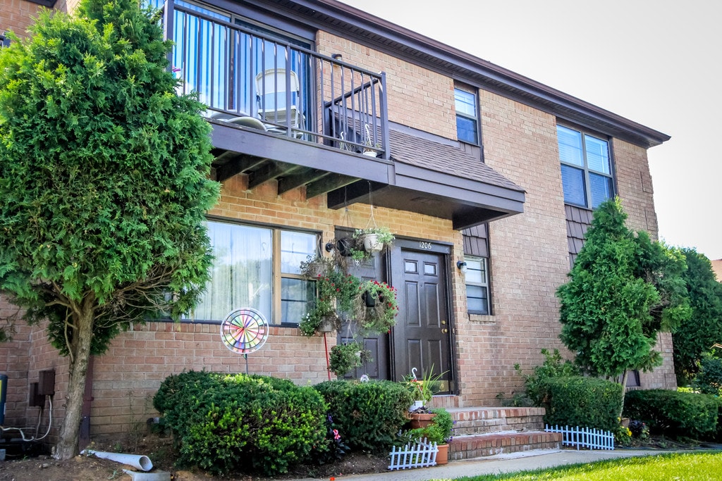 Brooklawn Gardens Apartments Parlin, NJ Apartments For Rent