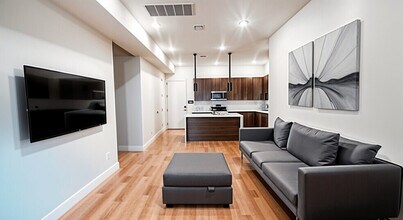 26 Lane Ave in West Caldwell, NJ - Building Photo - Building Photo