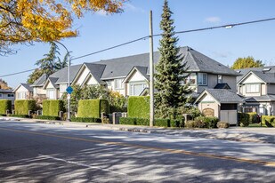 Parc Monterey in Richmond, BC - Building Photo