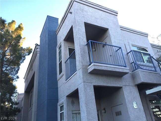 property at 2201 Ramsgate Dr