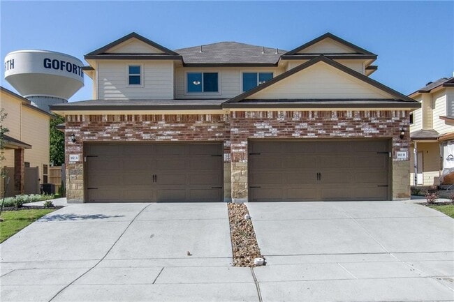182 Samuel Dr in Mustang Ridge, TX - Building Photo - Building Photo