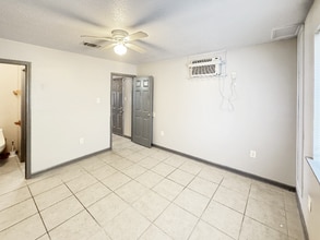 7837 Sail St in New Orleans, LA - Building Photo - Building Photo