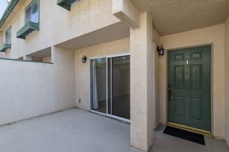 1235 E Carson St in Carson, CA - Building Photo - Building Photo