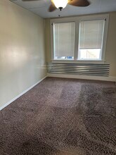 125 South James Street, Unit Apartment #3 in Ludington, MI - Foto de edificio - Building Photo