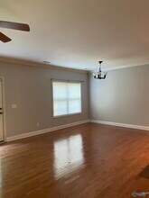 212 Treetop Dr SE in Huntsville, AL - Building Photo - Building Photo