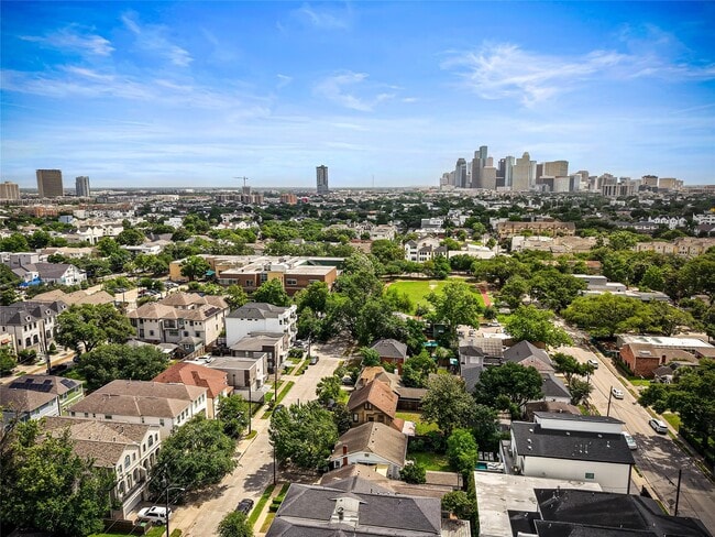 property at 1710 Maryland St