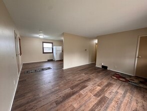 757 Watson Dr in Genoa, IL - Building Photo - Building Photo