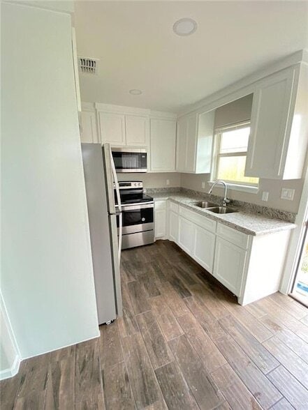 2106 Taxco Ct, Unit 1 in Edinburg, TX - Building Photo - Building Photo