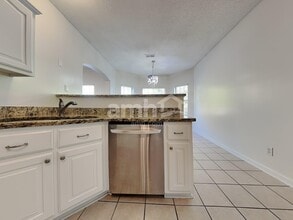 3864 Lake Village Cv in Olive Branch, MS - Foto de edificio - Building Photo