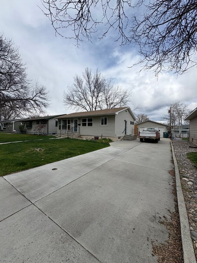 2431 Terry Ave in Billings, MT - Building Photo - Building Photo