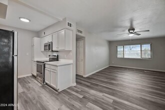 1518 W Colter St in Phoenix, AZ - Building Photo - Building Photo