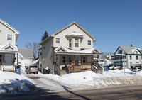 59 NE Lowry Ave in Minneapolis, MN - Foto de edificio - Building Photo