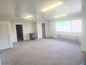 1917 7 Mile Rd in Walla Walla, WA - Foto de edificio - Building Photo