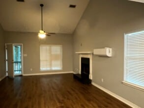 68 Summer Oaks Dr in Daphne, AL - Building Photo - Building Photo