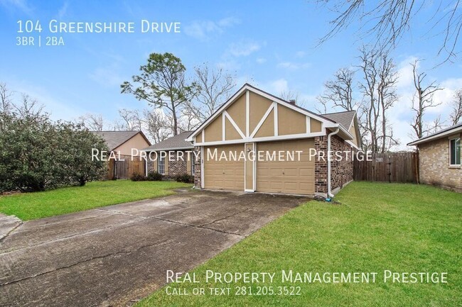 104 Greenshire Dr in League City, TX - Building Photo - Building Photo