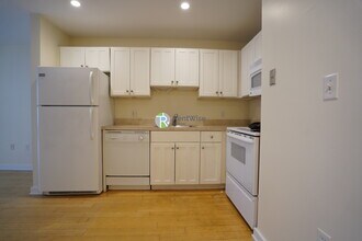 40 Boylston St, Unit 403 in Boston, MA - Foto de edificio - Building Photo