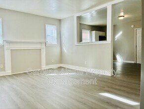 2716 Mayfair Ave in Charlotte, NC - Building Photo - Building Photo