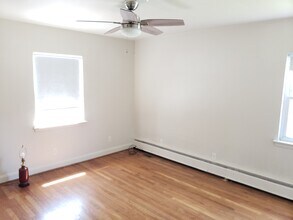 2801 Bauernwood Ave, Unit First Floor in Baltimore, MD - Building Photo - Building Photo