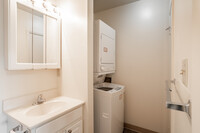 Aspen Hill Apartments in Harrisburg, PA - Building Photo - Interior Photo