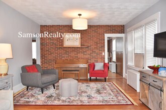 69 Nathaniel Ave in Pawtucket, RI - Foto de edificio - Building Photo