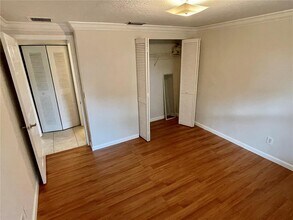 7210 Southgate Blvd, Unit # 7210 in Tamarac, FL - Building Photo - Building Photo