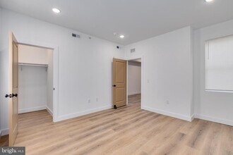 2203 N 7th St in Philadelphia, PA - Foto de edificio - Building Photo