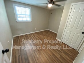 1100 SE 9th St in Mineral Wells, TX - Building Photo - Building Photo