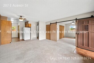 207 E Aubrey St in Prescott, AZ - Foto de edificio - Building Photo
