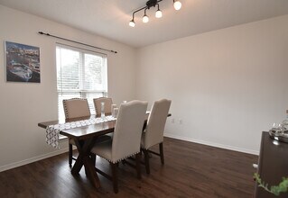 104 Wright Dr in Niceville, FL - Building Photo - Building Photo