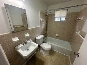 407 E Florida St in Greensboro, NC - Building Photo - Building Photo