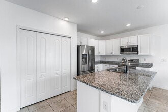 1053 SW Coleman Ave in Port St. Lucie, FL - Building Photo - Building Photo