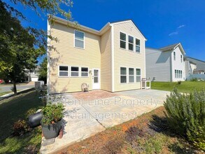 2602 Impatien Drive in Charlotte, NC - Building Photo - Building Photo