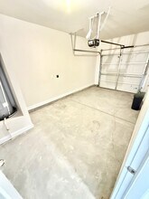 5171 Mintworth Cmns Dr in Matthews, NC - Foto de edificio - Building Photo