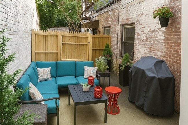 81 Mt Vernon St in Boston, MA - Building Photo - Building Photo